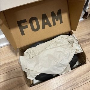 Yeezy Foam Onyx
